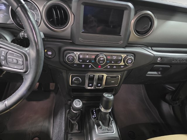 Used 2023 Jeep Wrangler Sport AWD/4WD image 10