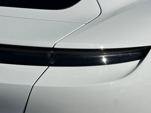 Certified 2023 Porsche Taycan image 27