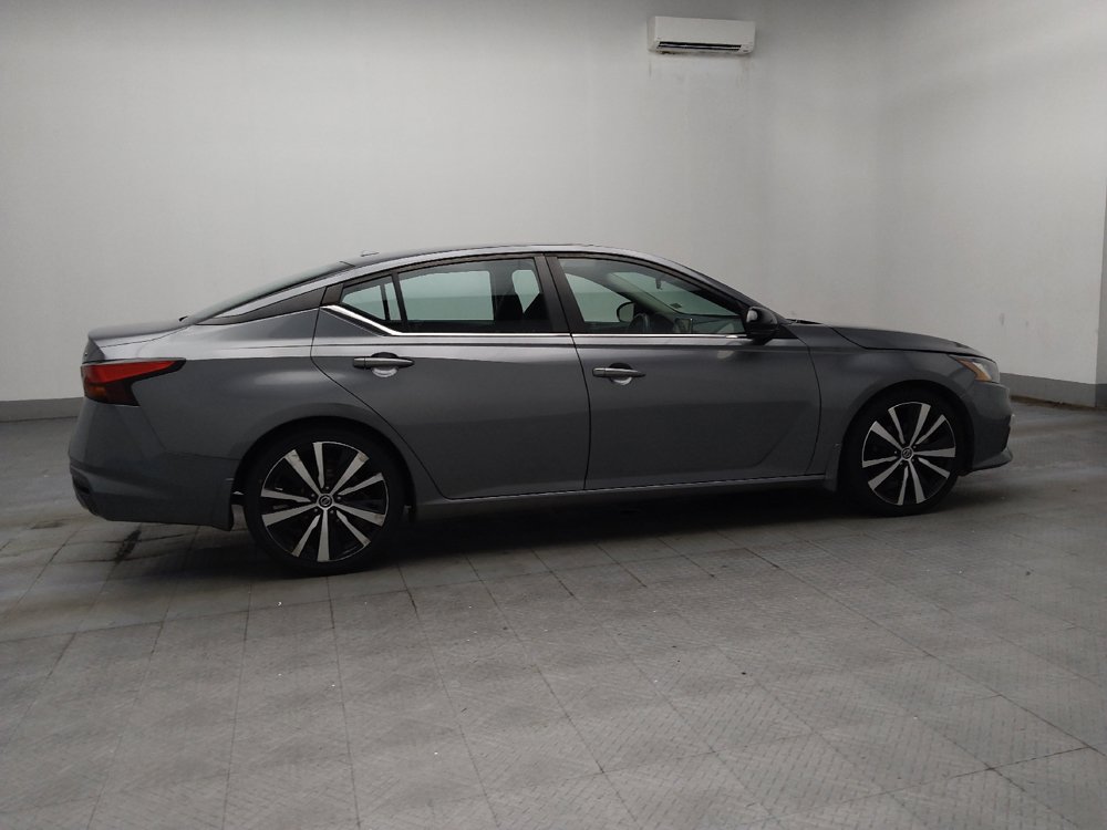 Used 2022 Nissan Altima 2.0 SR FWD image 10