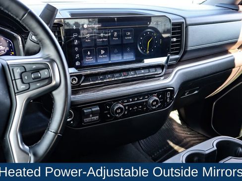 Used 2025 Chevrolet Silverado 1500 LT image 30