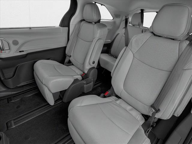 Used 2026 Toyota Sienna Limited FWD image 9