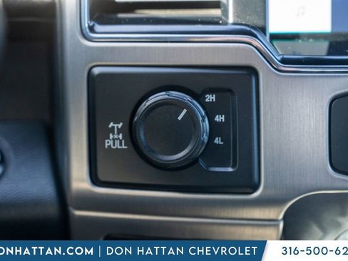 Used 2022 Ford F250 Platinum w/ FX4 Off-Road Package image 13