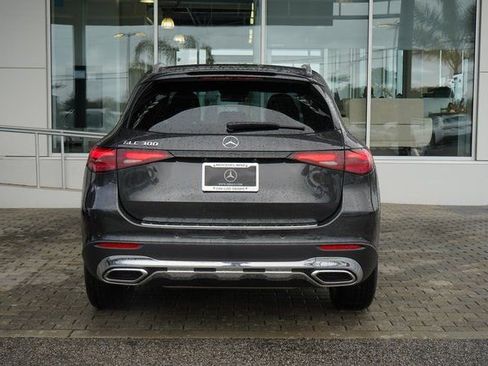 New 2026 Mercedes-Benz GLC 300 image 7