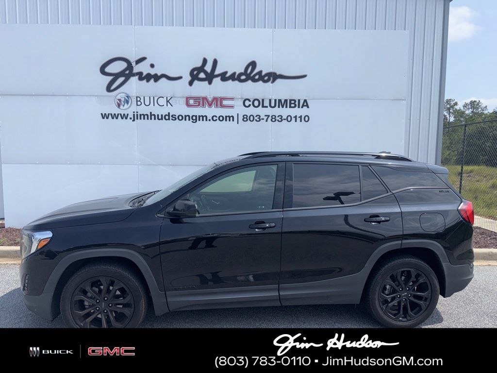 Used 2021 GMC Terrain SLE w/ Driver Convenience Package AWD/4WD image 2