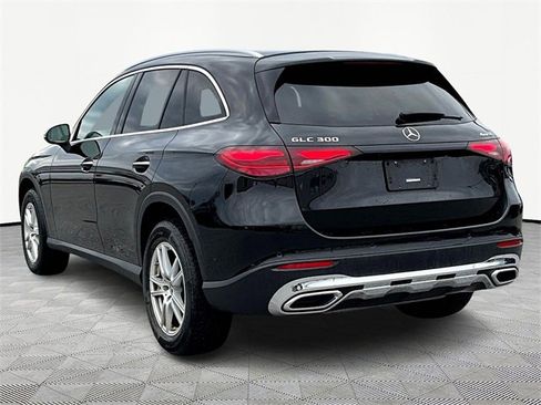 Used 2023 Mercedes-Benz GLC 300 GLC 300 image 4