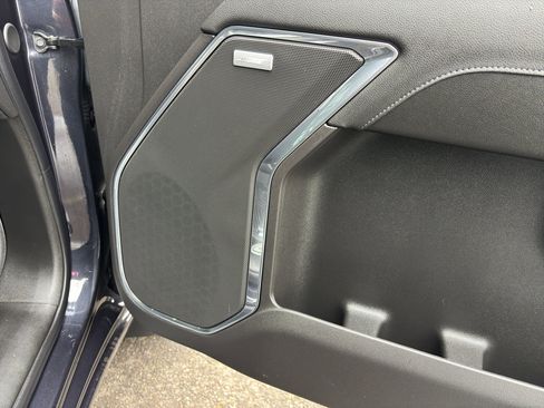 Used 2024 Chevrolet Silverado 1500 LT Trail Boss w/ LT Trail Boss Premium Package image 21