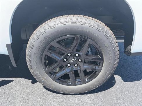 New 2026 Chevrolet Silverado 1500 RST w/ RST All Star Premium Package AWD/4WD image 32