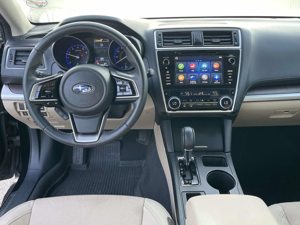 Used 2019 Subaru Outback 2.5i Limited w/ Popular Package #2 AWD/4WD image 4