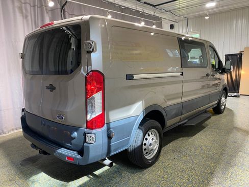 Used 2020 Ford Transit 350 Low Roof AWD image 4