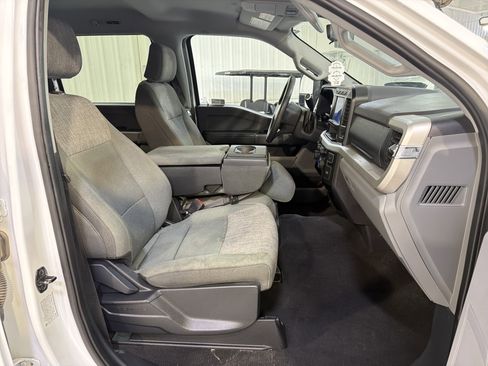 Used 2024 Ford F250 XLT w/ FX4 Off-Road Package image 13