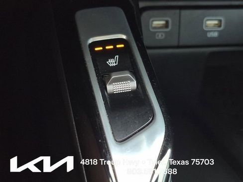 Certified 2023 Kia Sorento SX FWD image 48