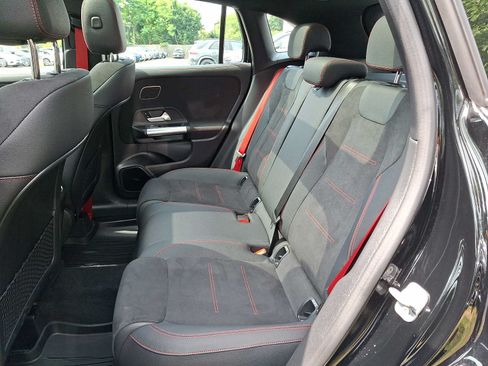 Used 2026 Mercedes-Benz GLA 35 AMG 4MATIC image 8