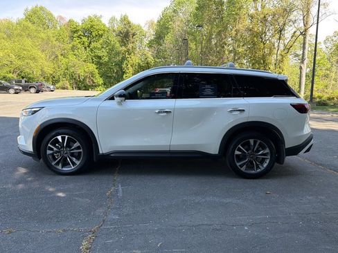 Certified 2025 INFINITI QX60 Luxe w/ Cargo Package image 7