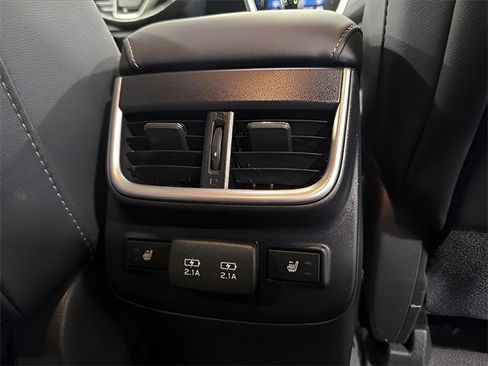 Used 2021 Subaru Outback Limited XT image 35