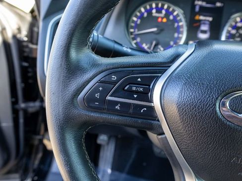 Used 2019 INFINITI Q60 3.0t Luxe w/ Essential Package image 24