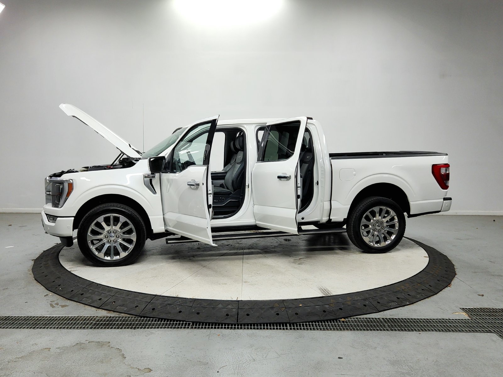 Used 2021 Ford F150 Limited AWD/4WD image 13
