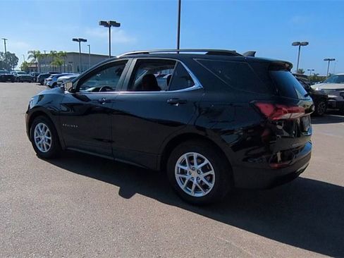 Used 2022 Chevrolet Equinox LT image 6