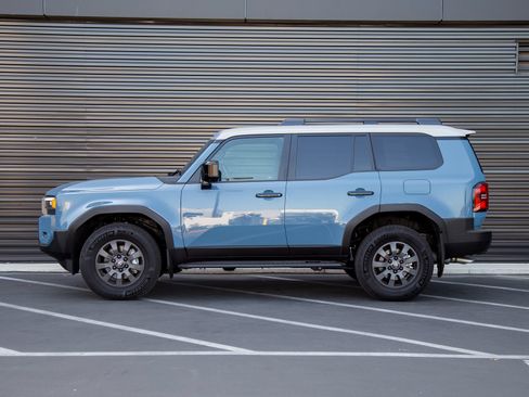 Used 2026 Toyota Land Cruiser w/ Premium Package AWD/4WD image 2