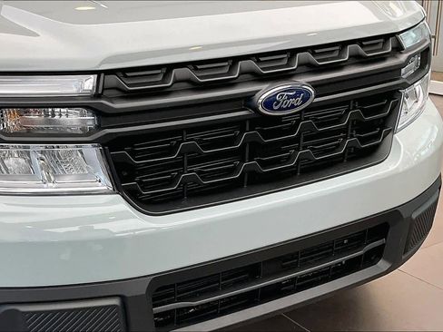 Used 2022 Ford Maverick XL image 31