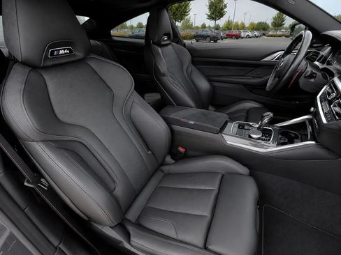 Used 2023 BMW M4 Competition w/ Executive Package RWD image 19