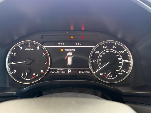 Used 2024 Mitsubishi Outlander SE FWD image 23