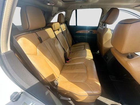 Used 2015 Lincoln MKX AWD w/ Equipment Group 102A image 27
