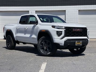 New 2025 GMC Canyon Elevation w/ Convenience Package