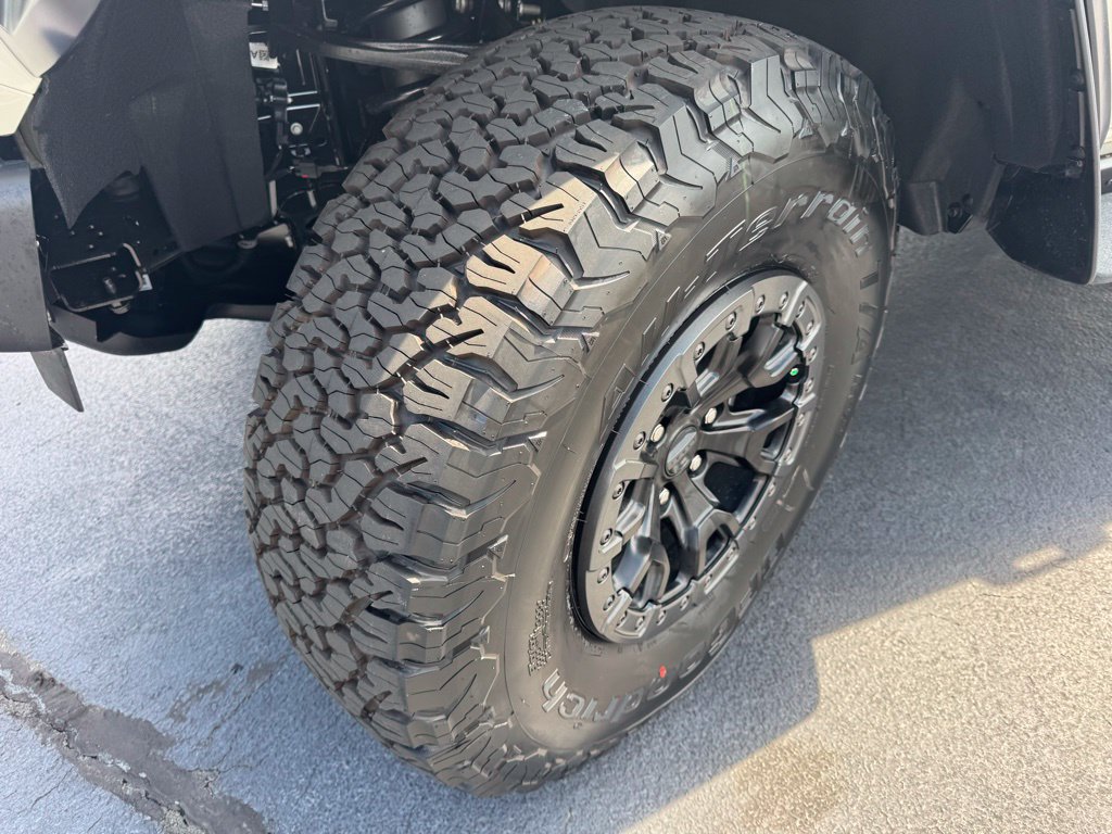 Used 2025 Ford Bronco Raptor AWD/4WD image 15