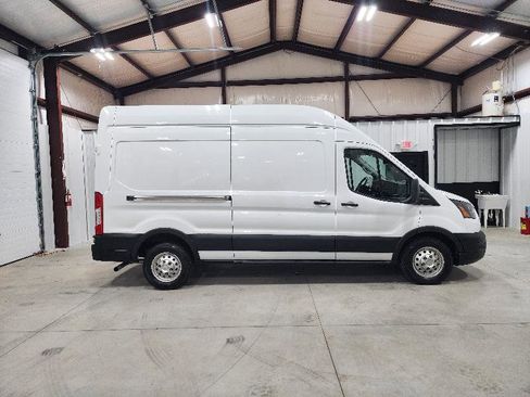 Used 2022 Ford Transit 350 148 High Roof AWD w/ Load Area Protection Package image 8