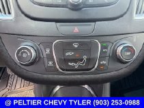 Used 2018 Chevrolet Malibu LT FWD image 17