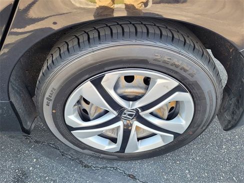 Certified 2018 Honda Civic LX image 23