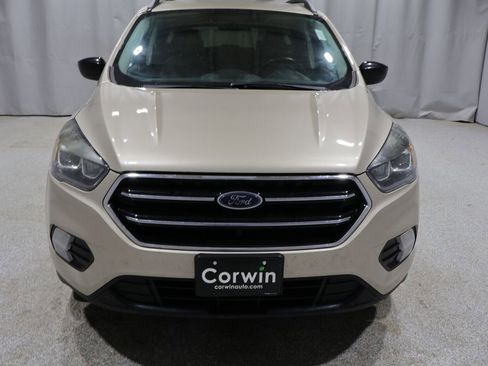 Used 2017 Ford Escape SE w/ SE Sport Appearance Package AWD/4WD image 9