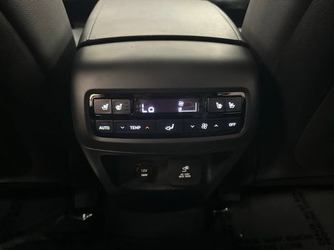Used 2023 Hyundai Palisade Limited w/ Cargo Package AWD/4WD image 24
