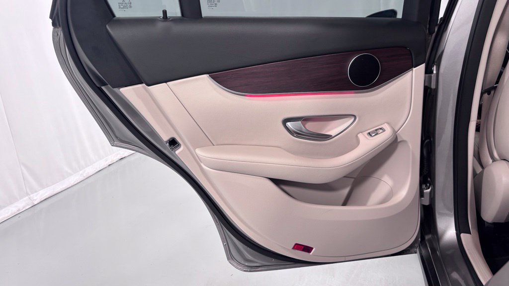 Certified 2021 Mercedes-Benz GLC 300 4MATIC image 23