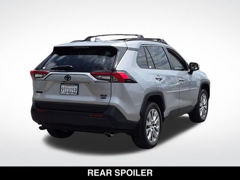 Used 2025 Toyota RAV4 XLE Premium AWD/4WD image 9