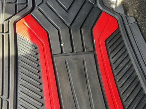 Used 2018 Chevrolet Silverado 2500 LT image 12