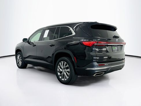 Used 2025 Buick Enclave Preferred AWD/4WD image 5