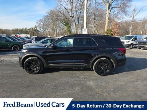 Certified 2023 Ford Explorer ST-Line w/ Class IV Trailer Tow Package image 4