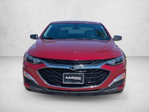 Used 2019 Chevrolet Malibu RS FWD image 2