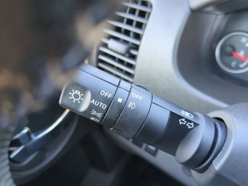 Used 2015 Nissan Xterra PRO-4X image 26