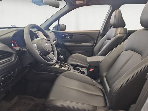 Certified 2025 Subaru Forester Limited AWD/4WD image 9