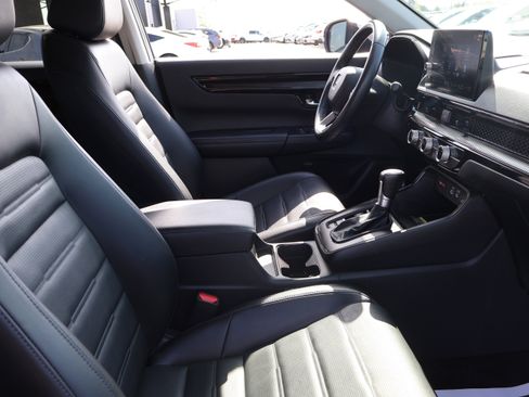 Used 2025 Honda CR-V EX-L image 7