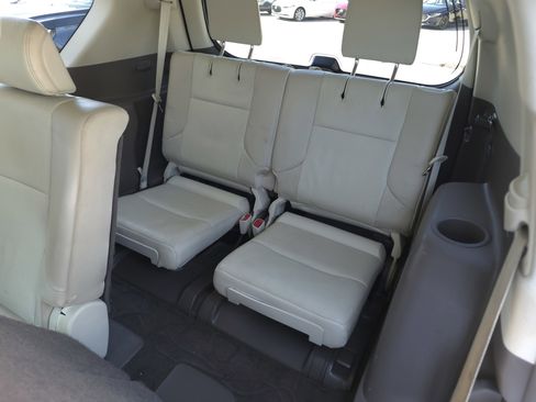 Used 2015 Lexus GX 460 image 37