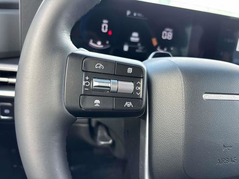 Certified 2025 Hyundai Santa Fe SEL image 21