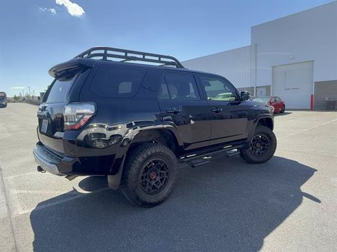 Used 2024 Toyota 4Runner TRD Off-Road Premium w/ TRD Black Wheel Package (TMS) AWD/4WD image 32