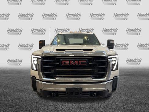 Used 2024 GMC Sierra 3500 Pro w/ Convenience Package AWD/4WD image 3