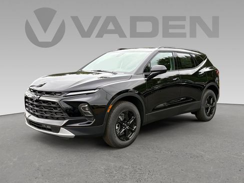 New 2026 Chevrolet Blazer LT w/ Midnight/Sport Edition FWD image 24