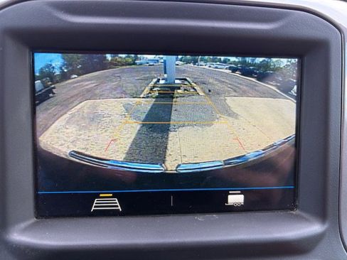 Used 2019 GMC Sierra 1500 4x4 Crew Cab w/ Convenience Package image 20