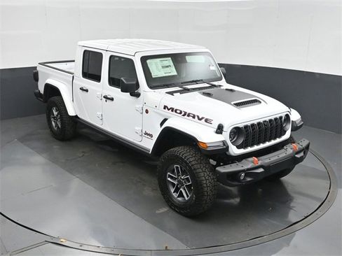 New 2025 Jeep Gladiator Mojave image 27