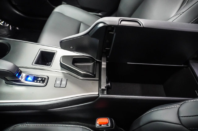 Certified 2025 Lexus UX 300h FWD w/ Accessory Package (Z2) image 16